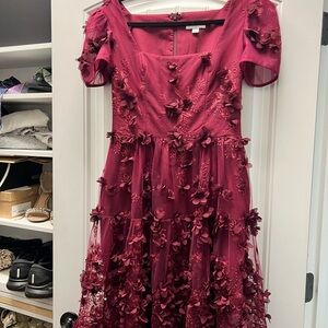 Chic Burgundy Floral Dress